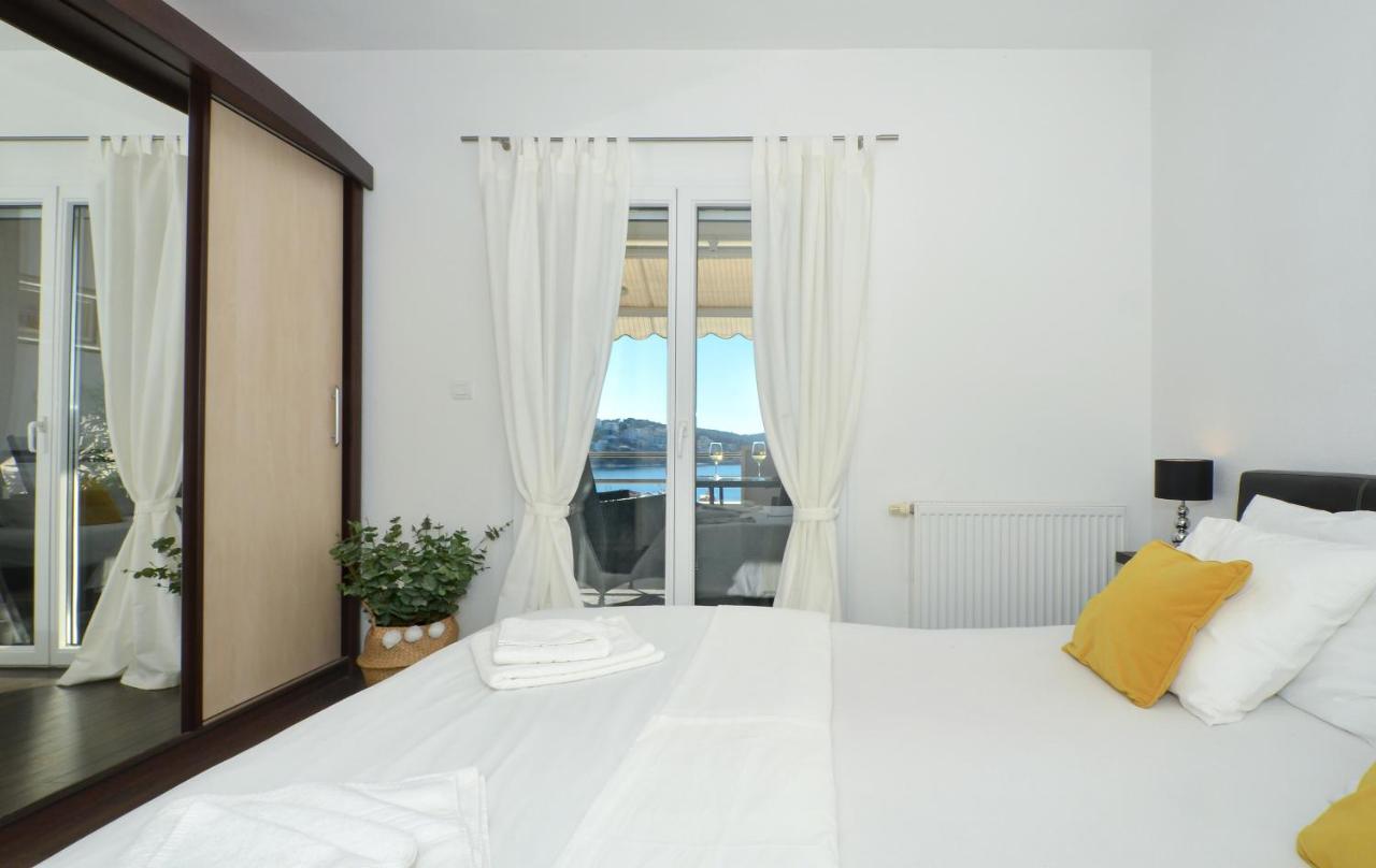 Copacabana Beach Apartments Трогир Экстерьер фото